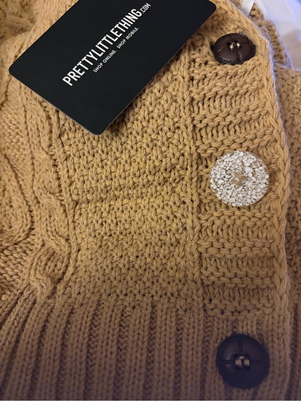 NWT PrettyLittleThing Camel Cable Knit Cropped Cardigan M Preppy Cozy